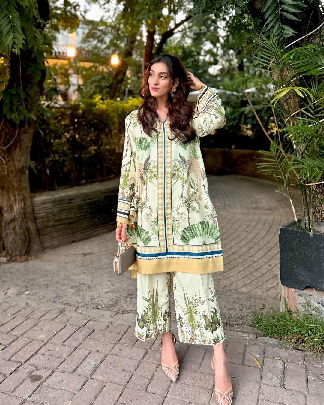 Women's Korean BSY Velvet Co-Ord Set with Digital Print - SEEANS