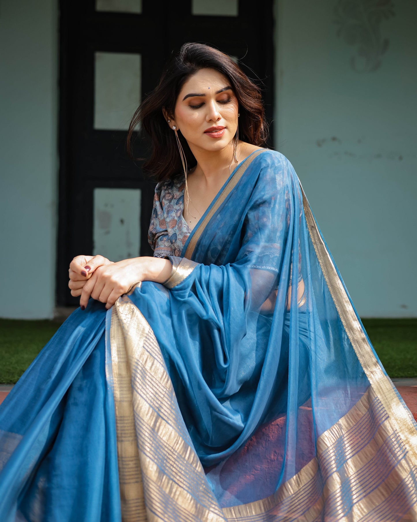 Vibrant Peacock Blue Plain Chiffon Saree with Gold Zari Border, Floral Printed Blouse & Tassel Accents - SEEANS