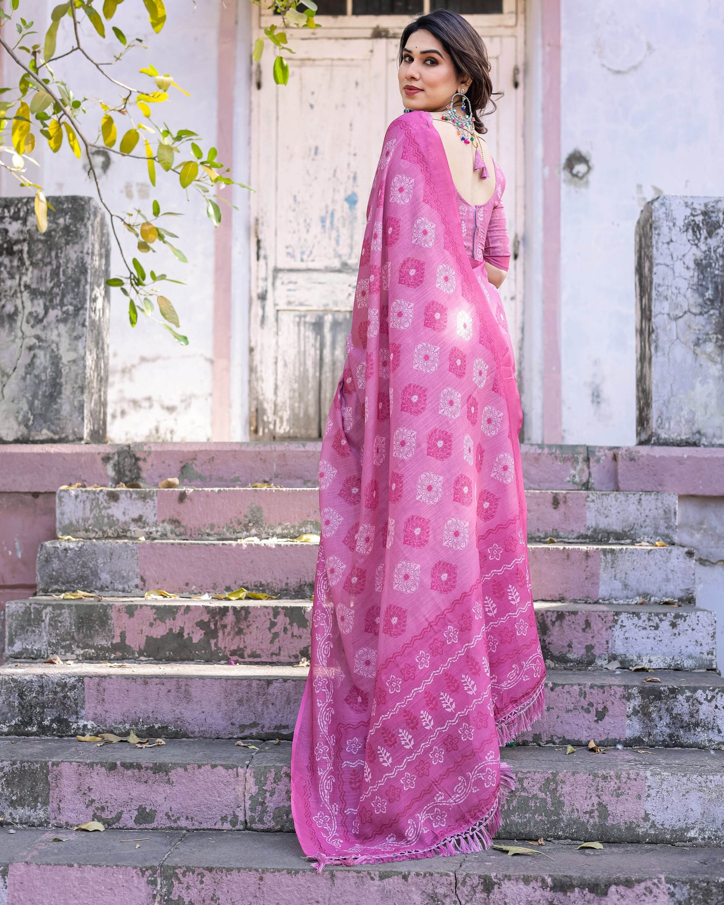 Multicolour Linen Saree with Traditional Patterns | Lightweight and Elegant - SEEANS