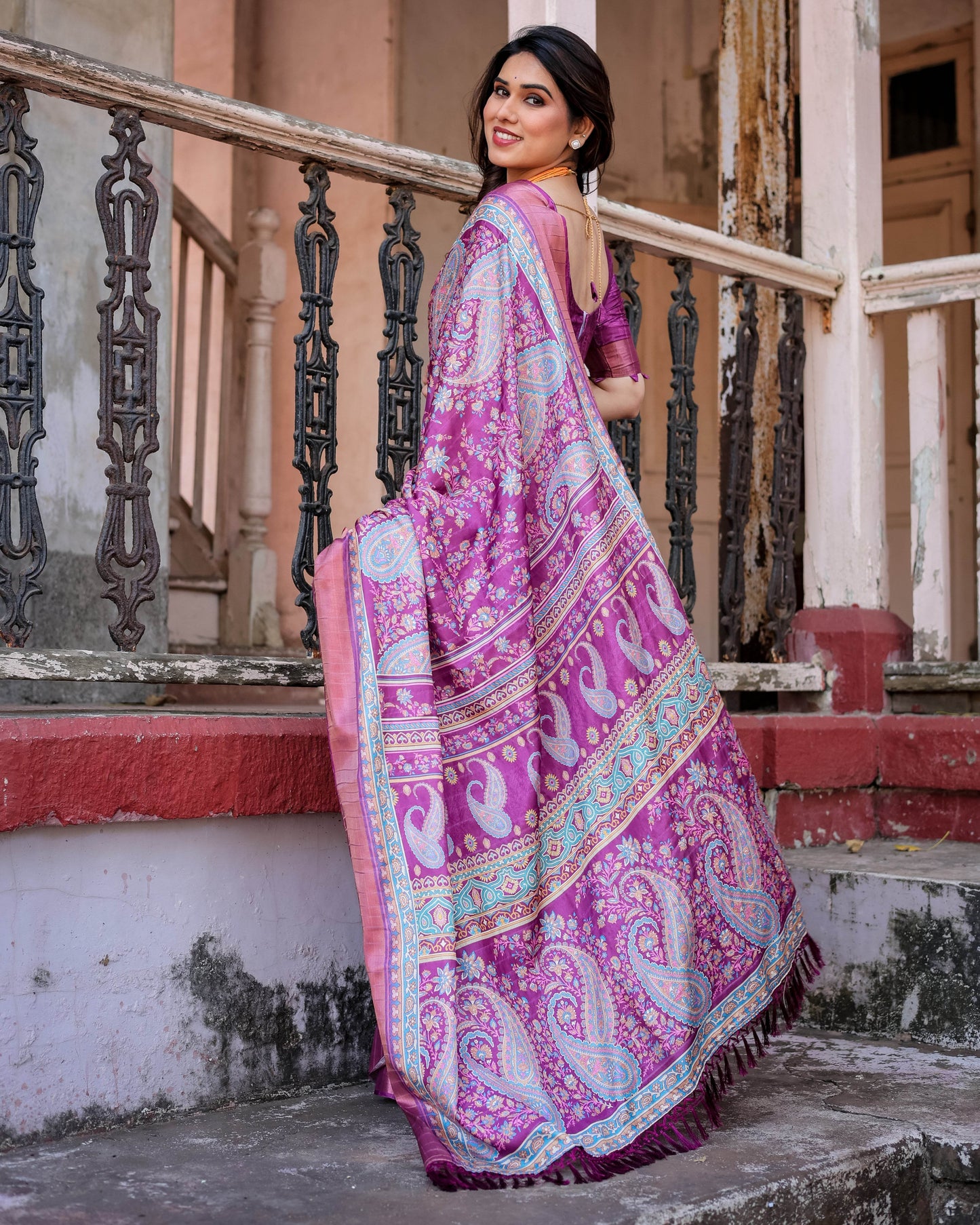 Multicolour Linen Saree with Traditional Patterns | Lightweight and Elegant - SEEANS
