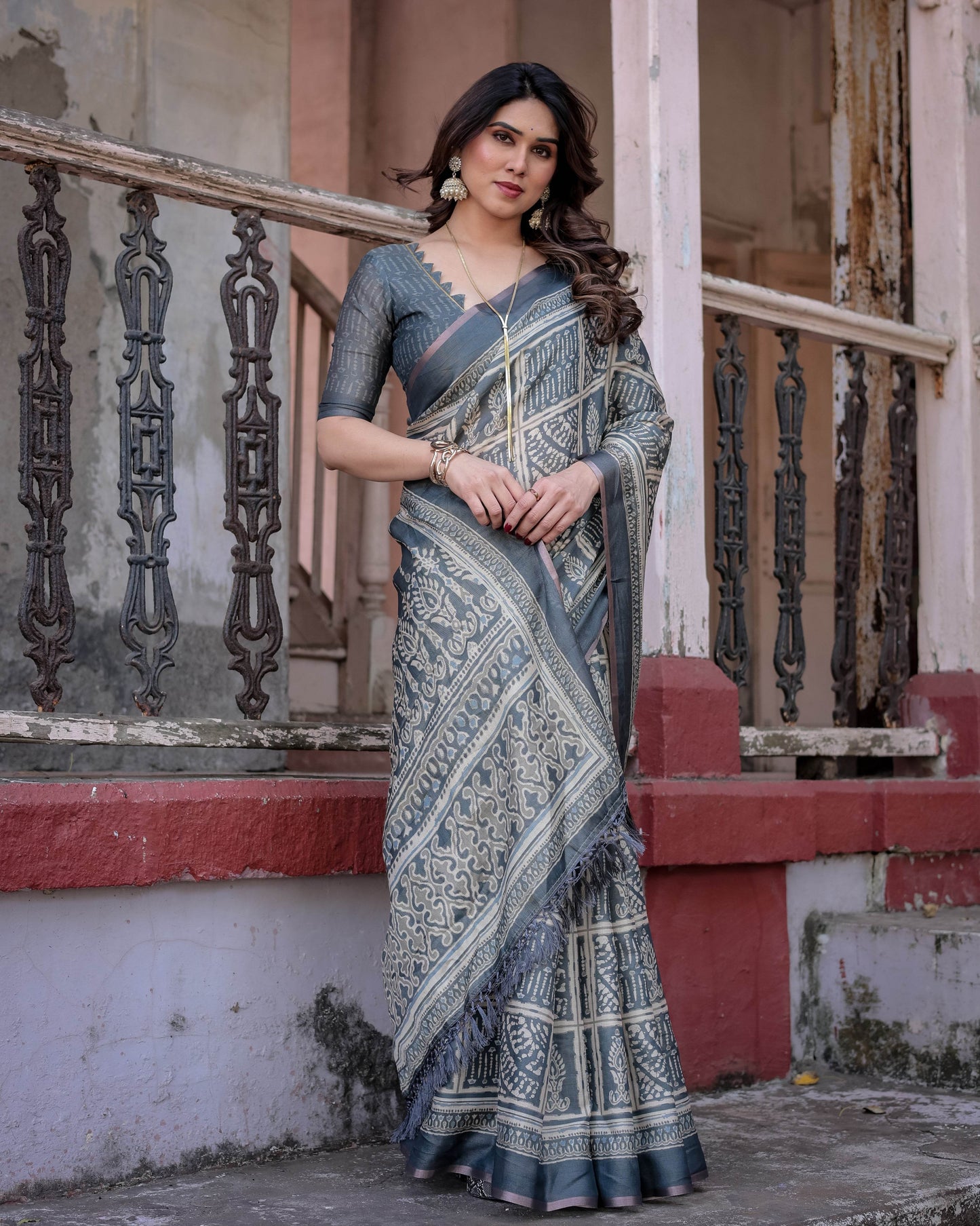 Multicolour Linen Saree with Traditional Patterns | Lightweight and Elegant - SEEANS