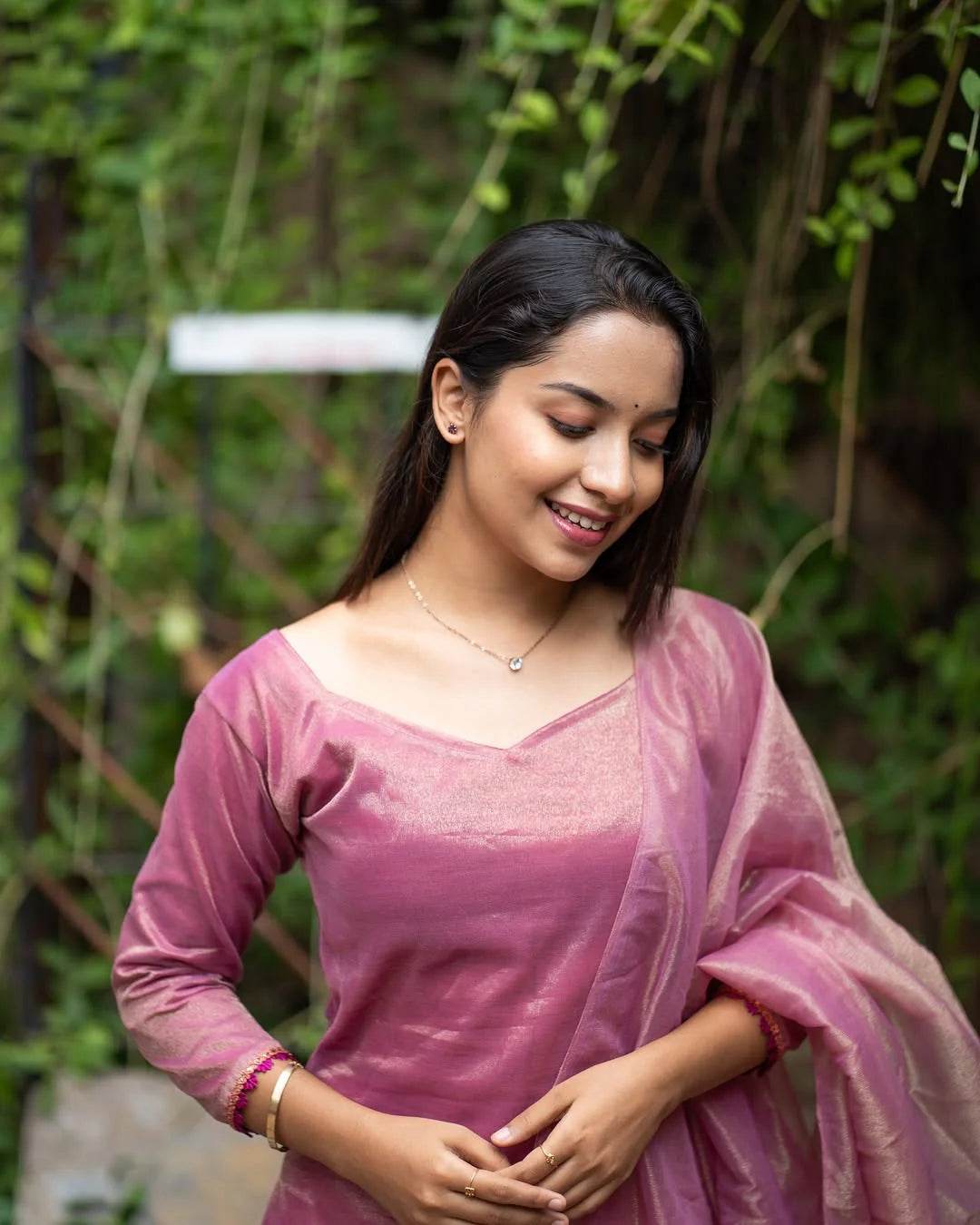 Women's Kurti and Dupatta Set - Space Silk Fabric | XS to XXL Sizes | 4 Colour Options - SEEANS