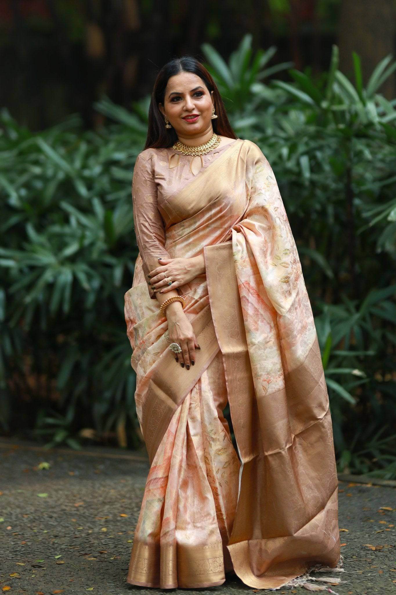 Pastel Peach Banarasi Silk Saree with Golden Zari Border & Subtle Floral Print - SEEANS