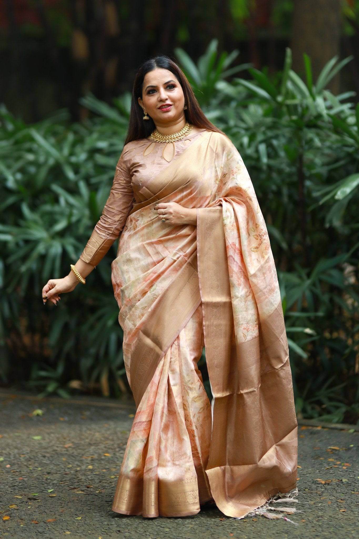 Pastel Peach Banarasi Silk Saree with Golden Zari Border & Subtle Floral Print - SEEANS