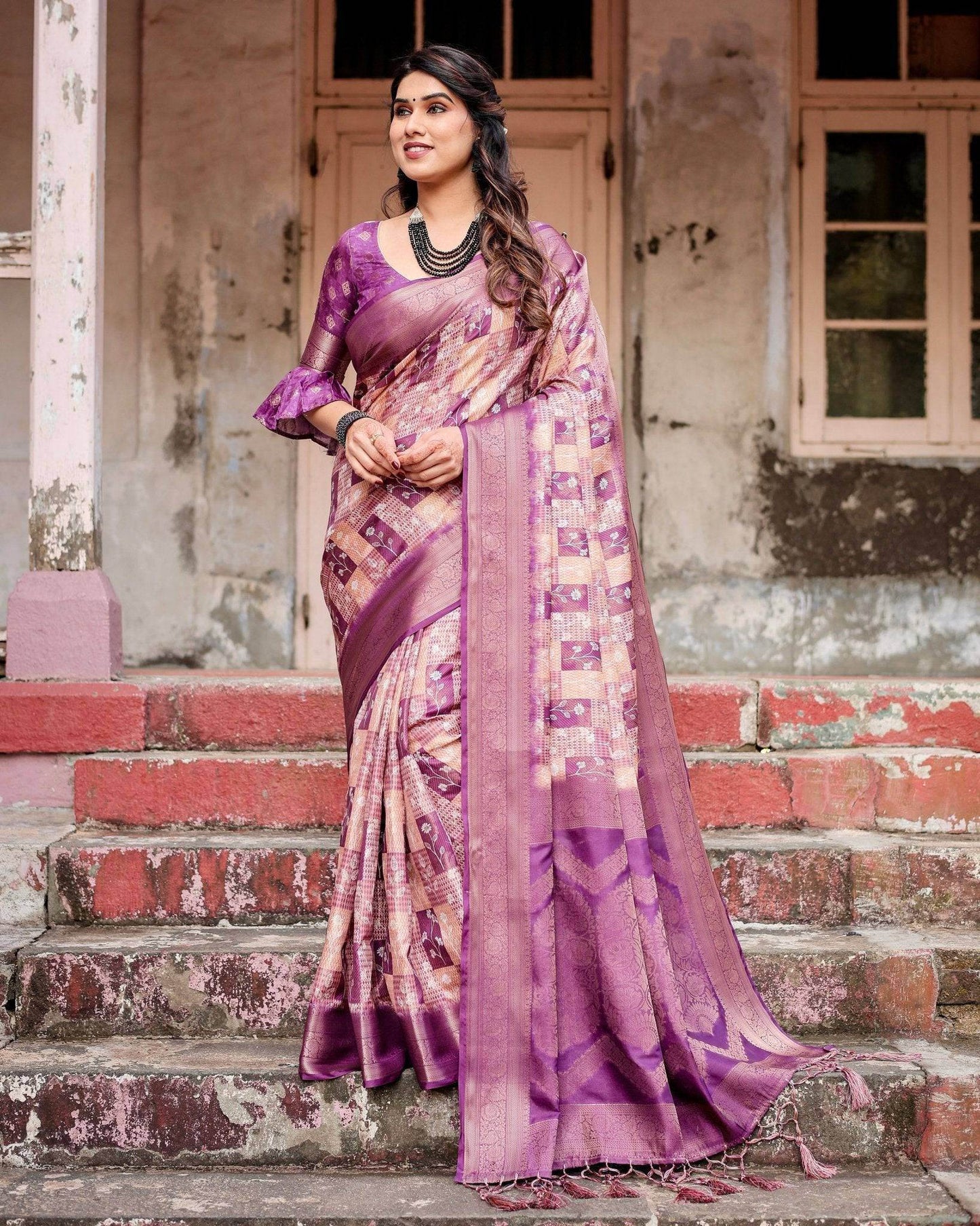 Exquisite Lavender Banarasi Silk Saree with Zari Weave and Tassels - SEEANS