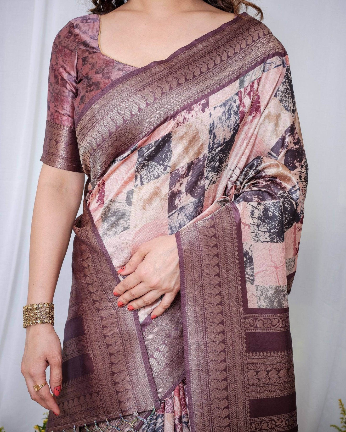 Mauve Banarasi Silk Saree with Abstract Checkered Digital Print, Zari Border & Tassel Pallu - SEEANS