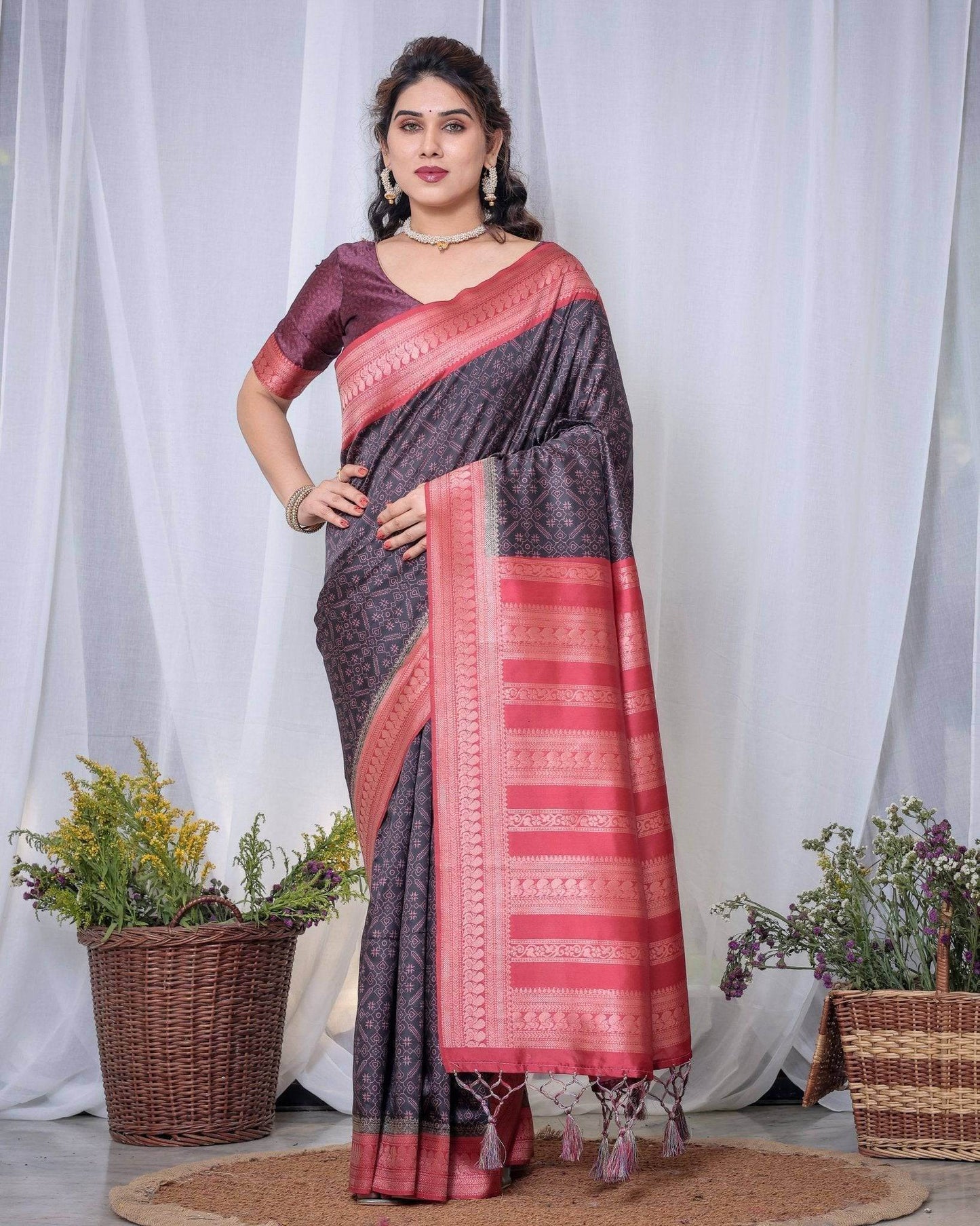Majestic Black Banarasi Silk Saree with Rose Gold Border and Tassels - SEEANS