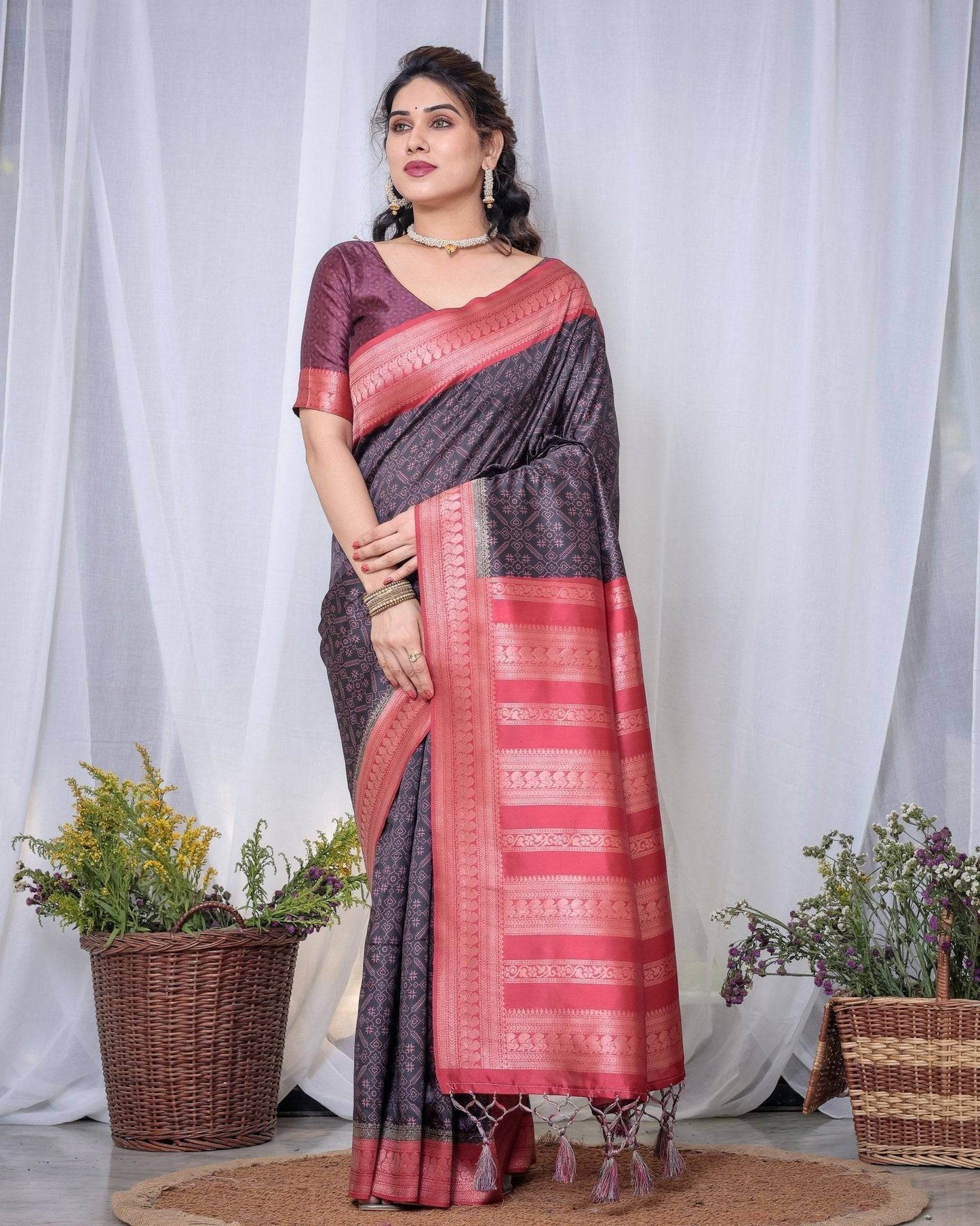 Majestic Black Banarasi Silk Saree with Rose Gold Border and Tassels - SEEANS