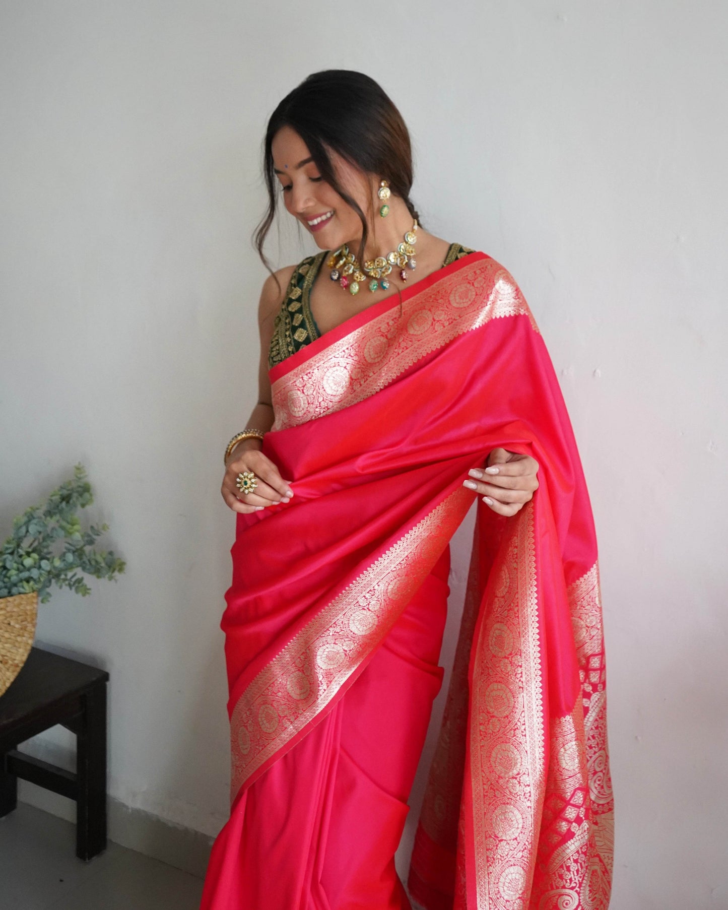 Pure Banarasi Silk Saree with Zari Weaving – Elegant Traditional Wear - SEEANS
