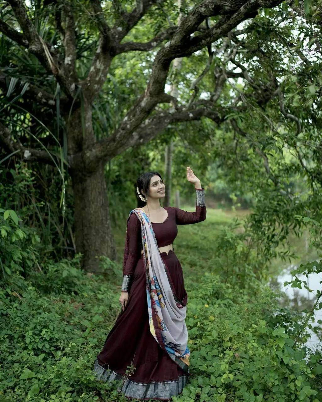 Kalamkari Lehenga Choli - Chinon Fabric, Heavy Weaving Work - SEEANS