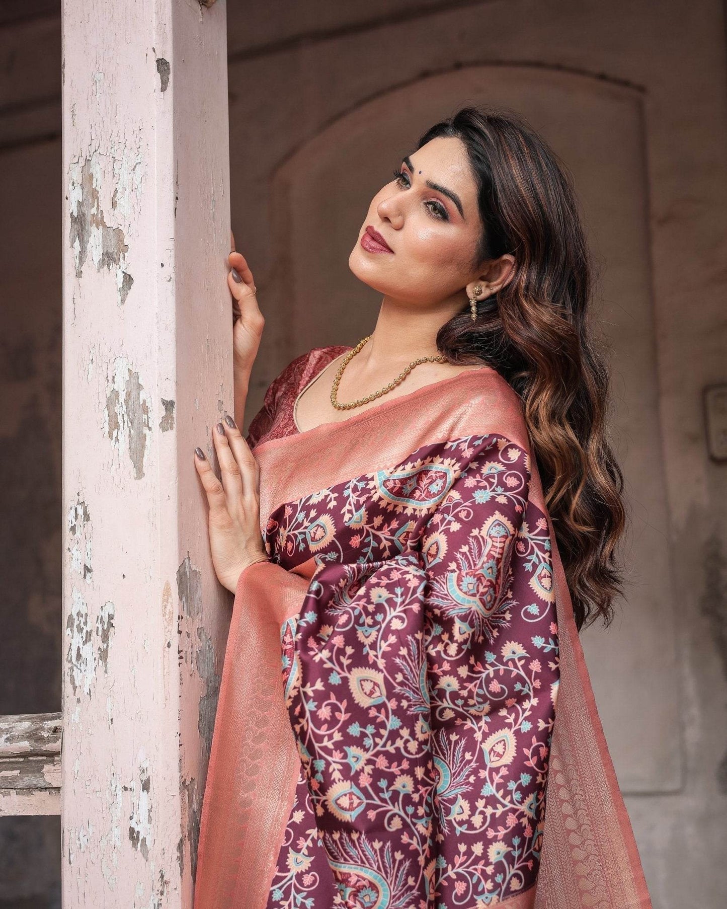 Maroon Banarasi Silk Saree with Peach Zari Border and Paisley Motifs - SEEANS