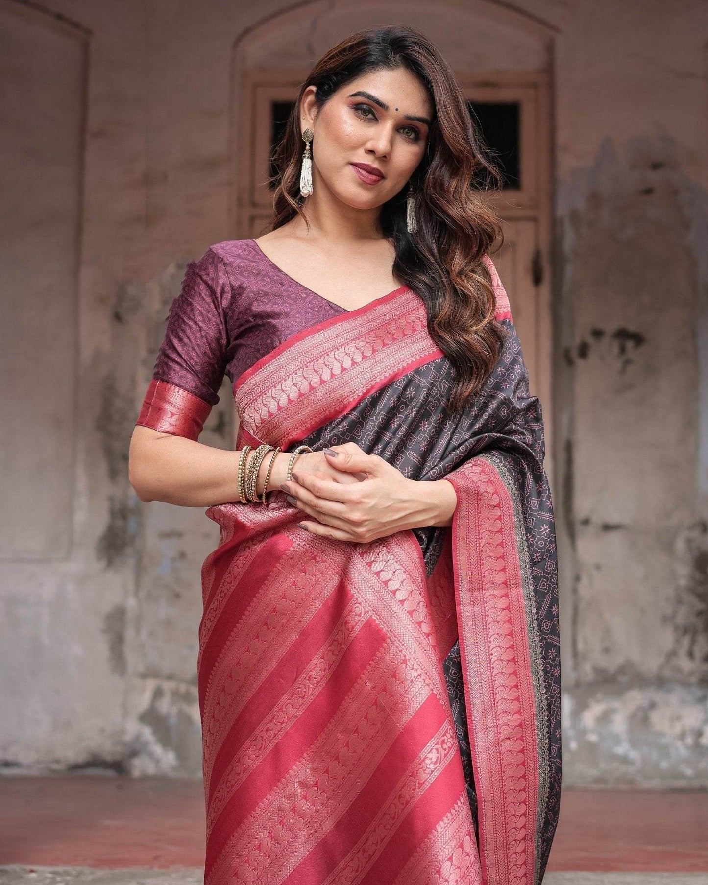 Black Banarasi Silk Saree with Intricate Pink Zari Border & Traditional Motifs - SEEANS