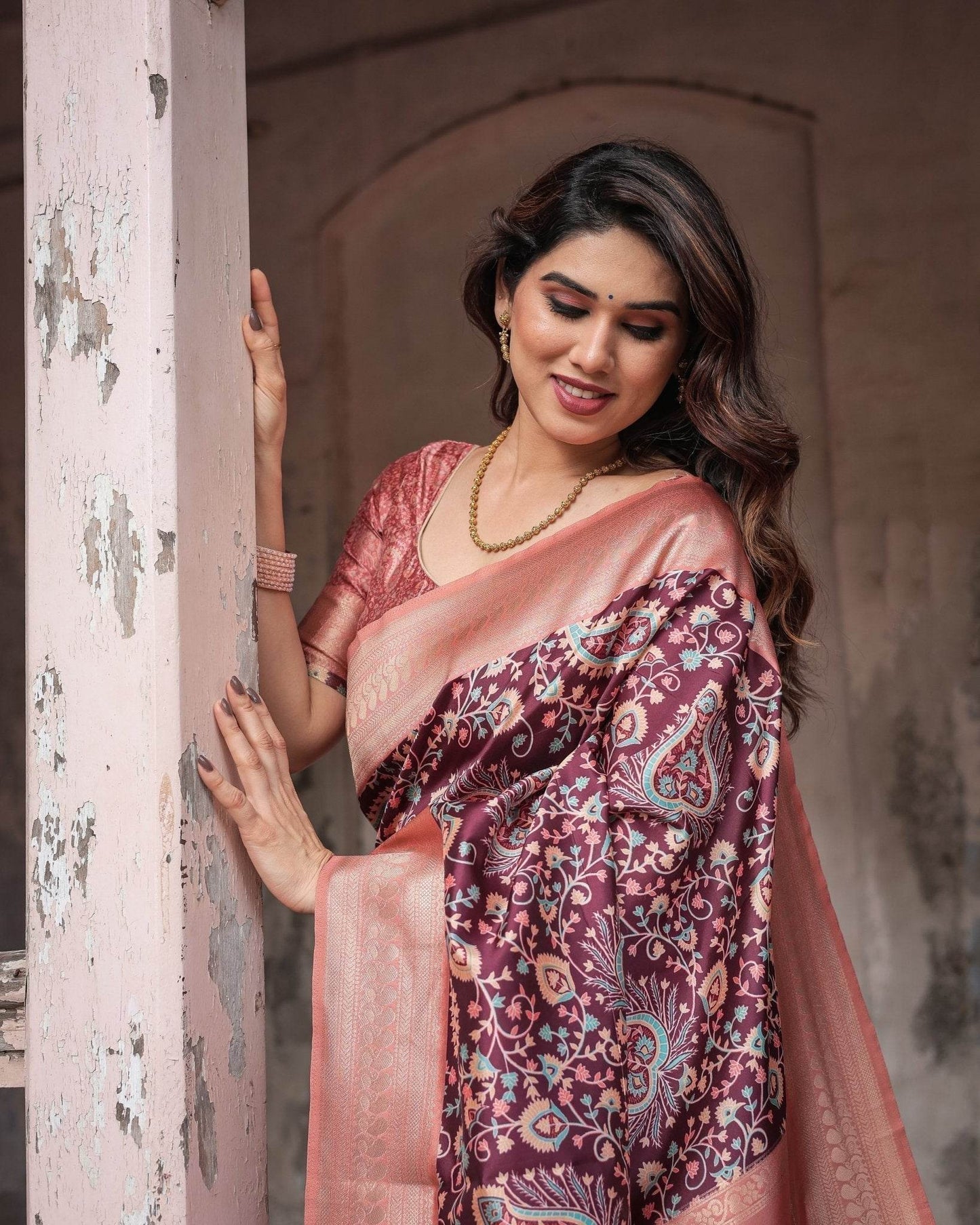 Maroon Banarasi Silk Saree with Peach Zari Border and Paisley Motifs - SEEANS
