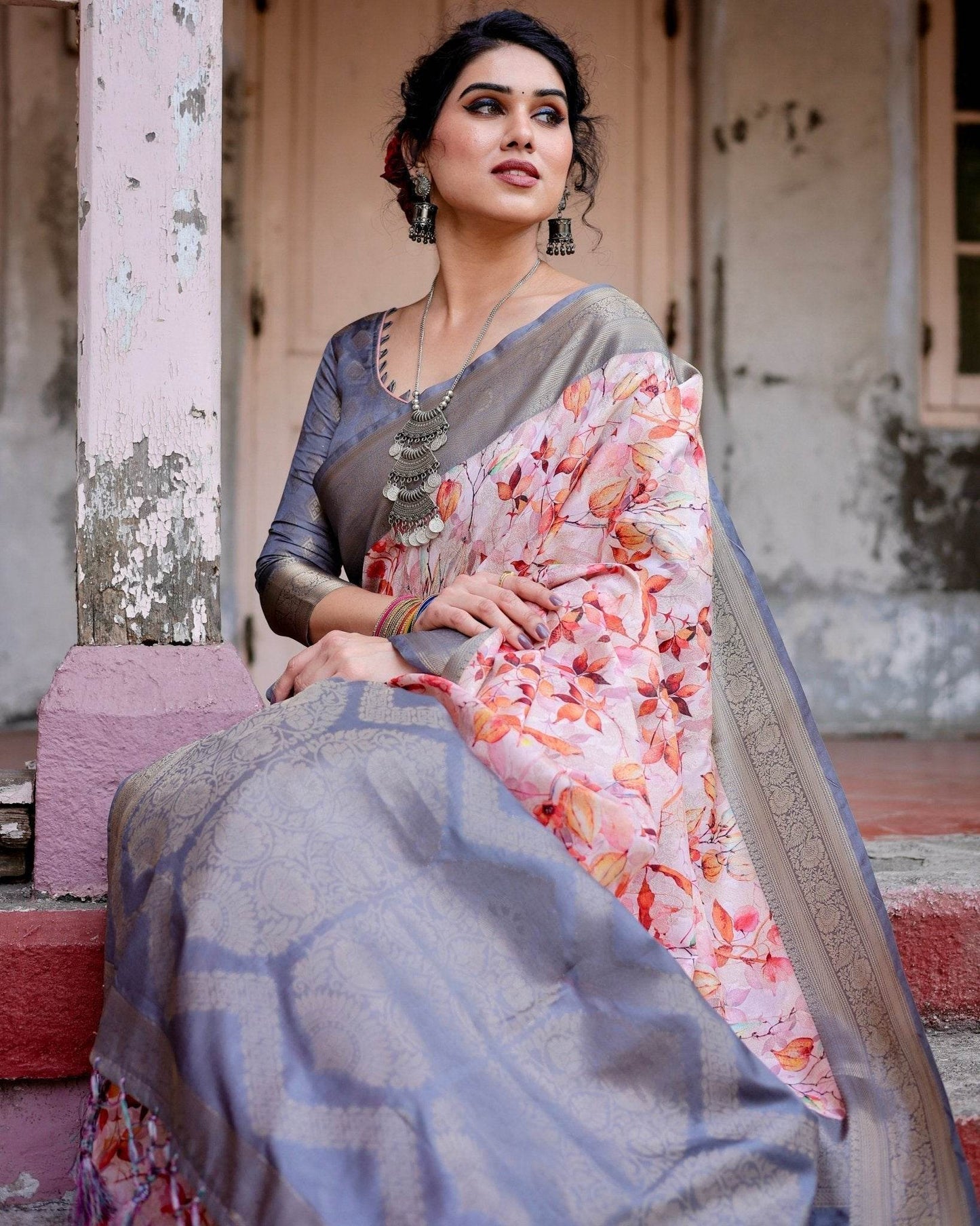 Graceful Grey Banarasi Silk Saree with Floral Elegance and Zari Accents - SEEANS