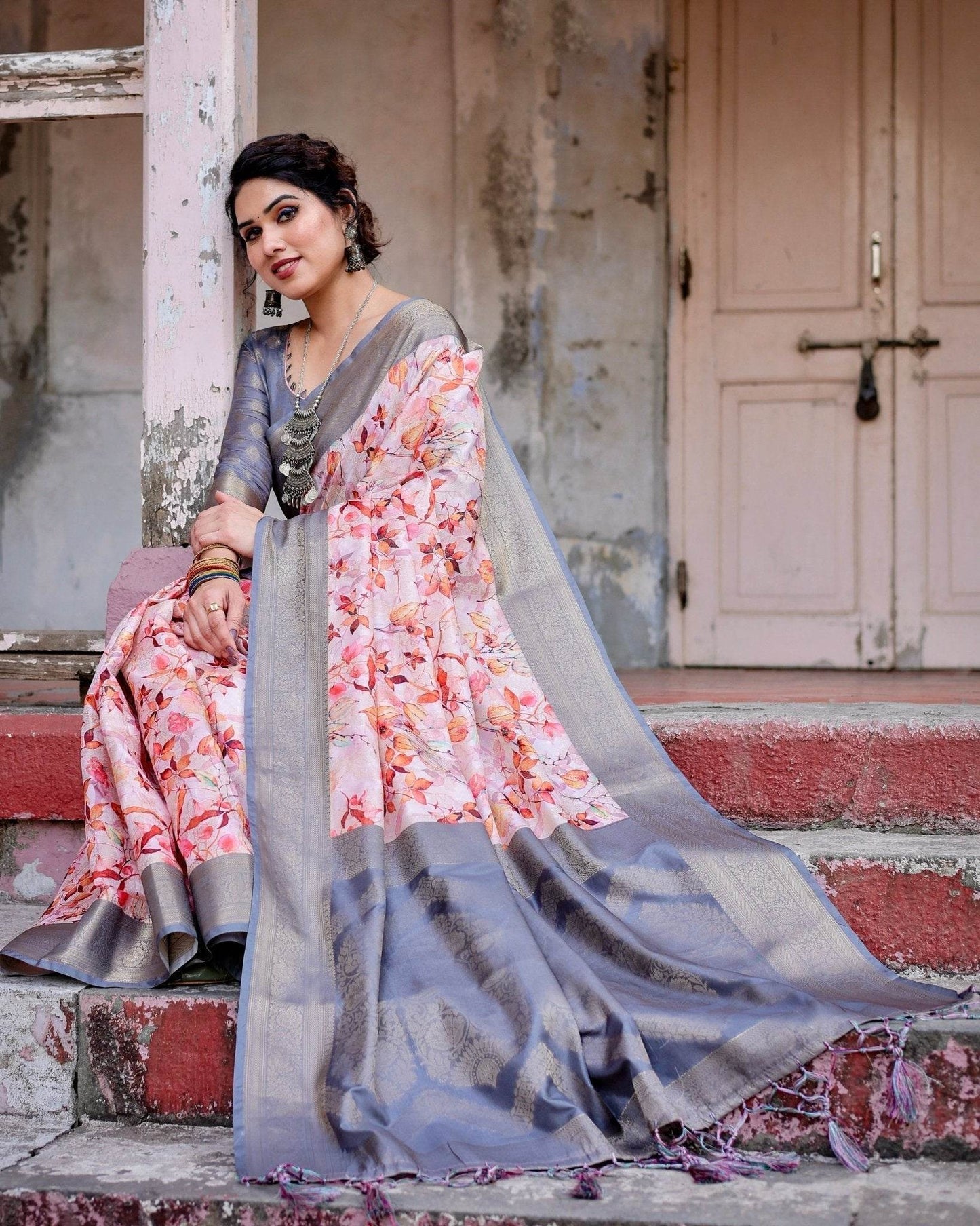 Graceful Grey Banarasi Silk Saree with Floral Elegance and Zari Accents - SEEANS
