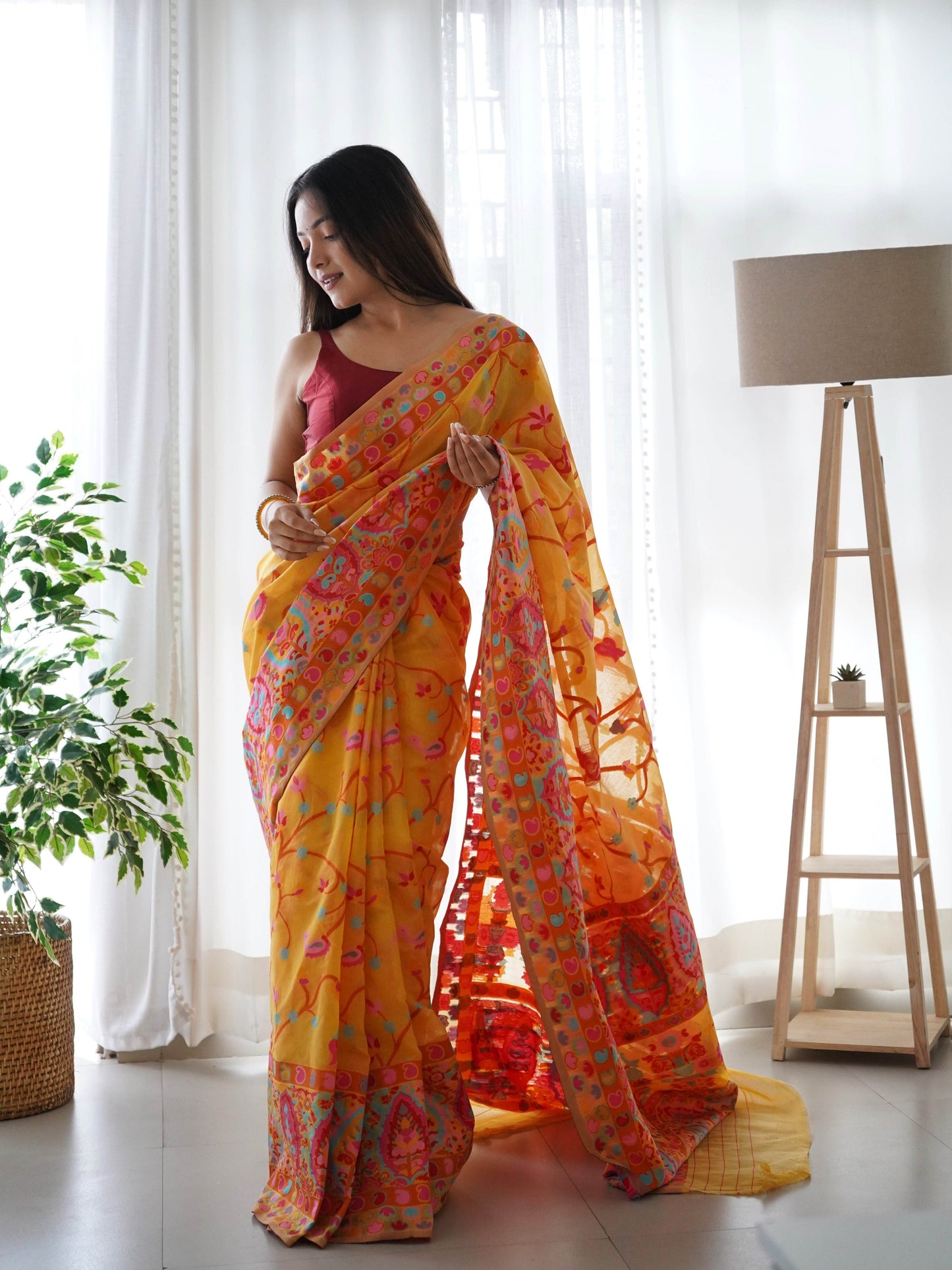 Kashmiri Pashmina Cotton Kachhi Work Multi Thread Saree - Traditional Elegance - SEEANS
