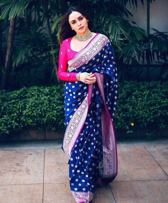 Kanjivaram Soft Lichi Silk Saree with Rich Weaving & Vintage Border - SEEANS