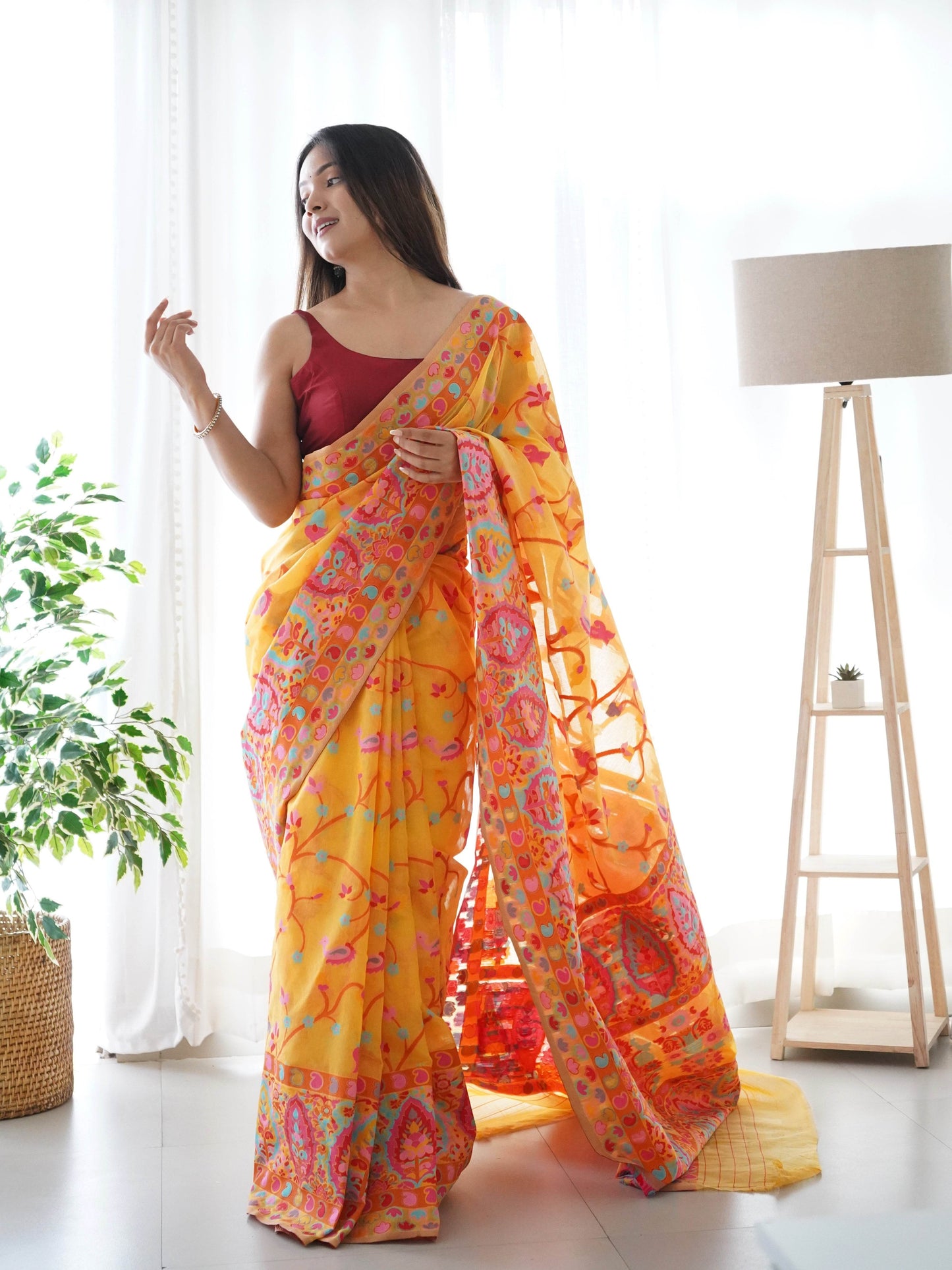 Kashmiri Pashmina Cotton Kachhi Work Multi Thread Saree - Traditional Elegance - SEEANS