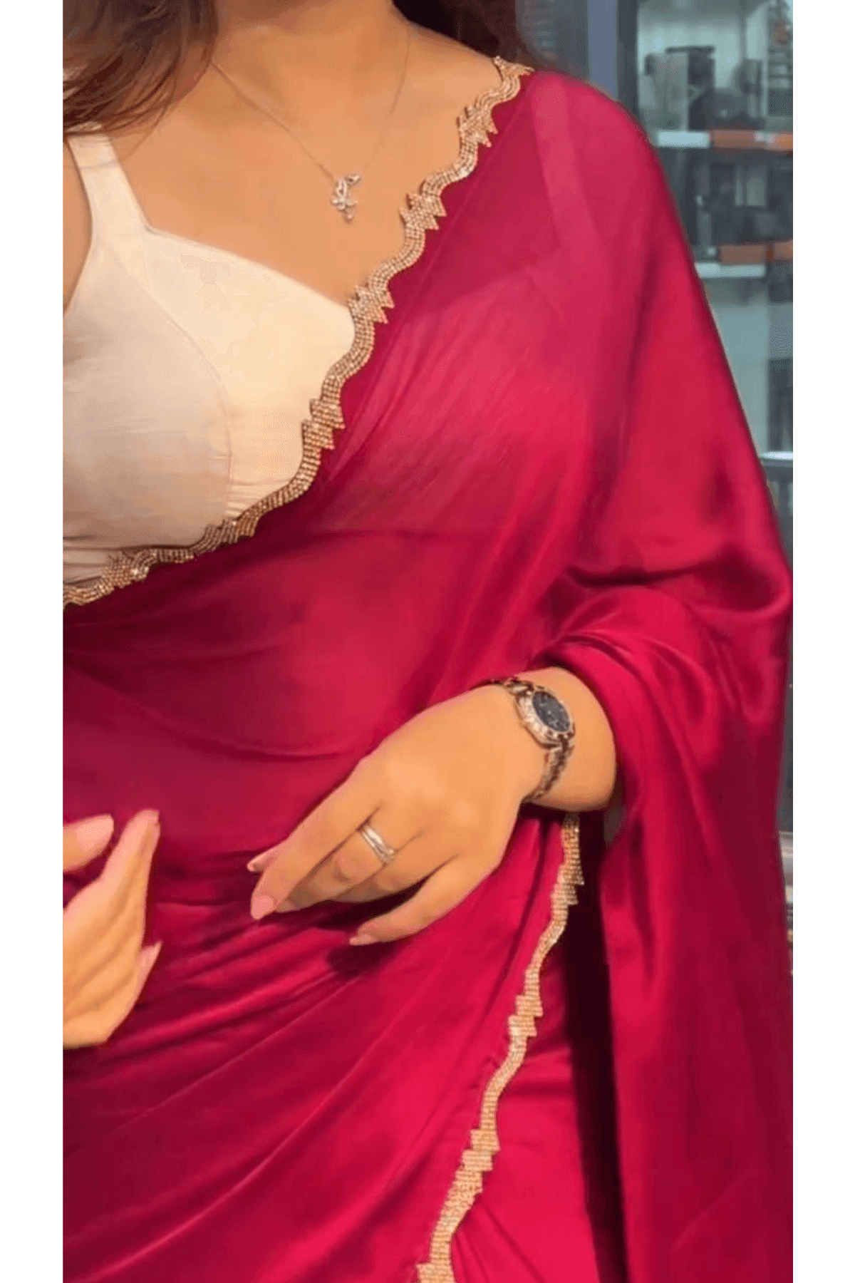 Luxury Diamond Cut Work Saree for Women | Pure Rangoli Fabric | Rich Look with Fantom Blouse (5.5m Saree + 0.99m Blouse Piece) - SEEANS