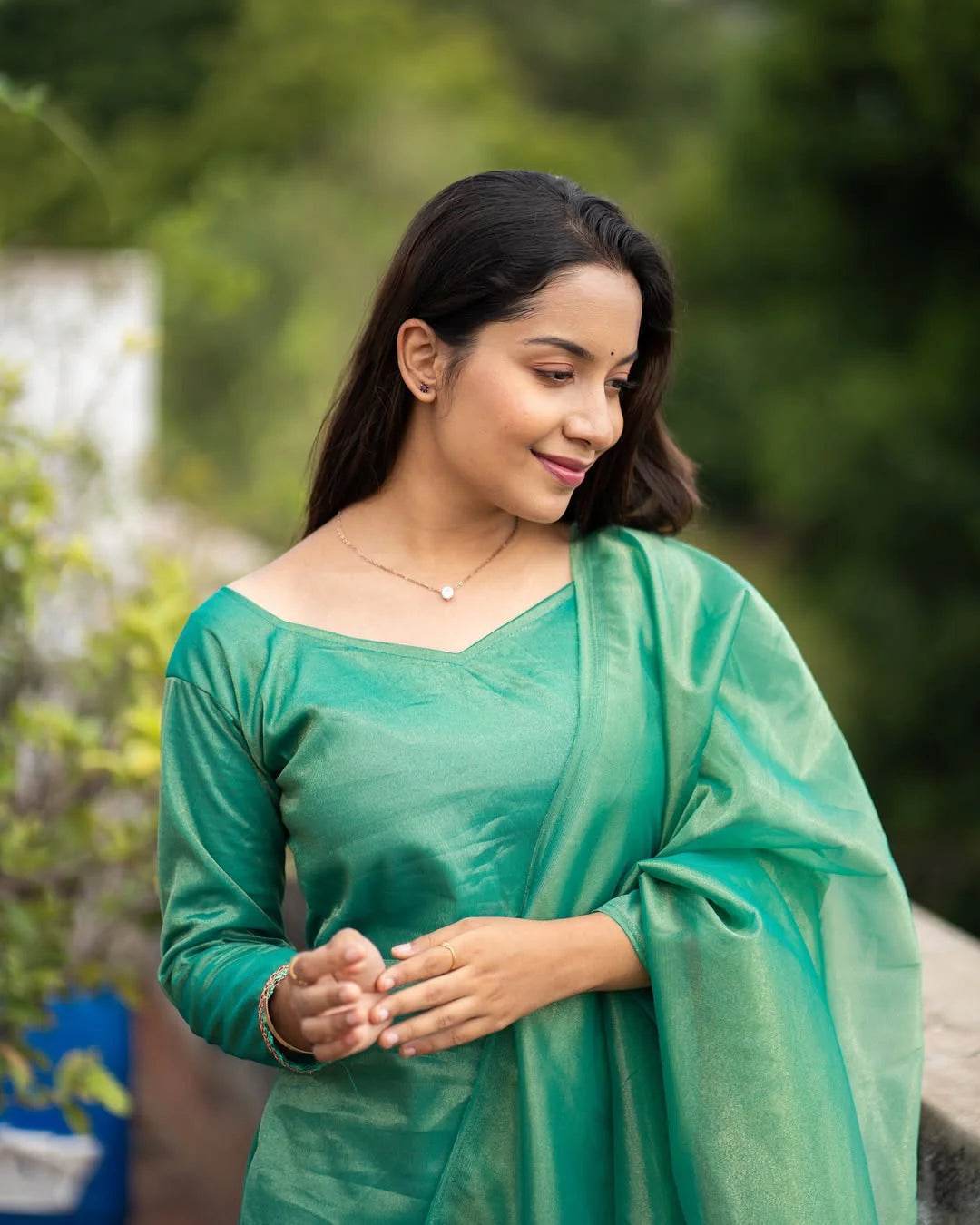 Women's Kurti and Dupatta Set - Space Silk Fabric | XS to XXL Sizes | 4 Colour Options - SEEANS