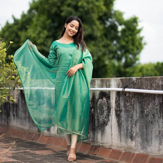 Women's Kurti and Dupatta Set - Space Silk Fabric | XS to XXL Sizes | 4 Colour Options - SEEANS