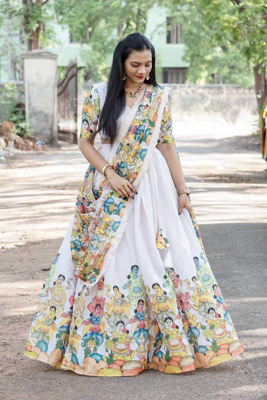 White Kalamkari Lehenga Choli Set with Dupatta | SEEANS - SEEANS
