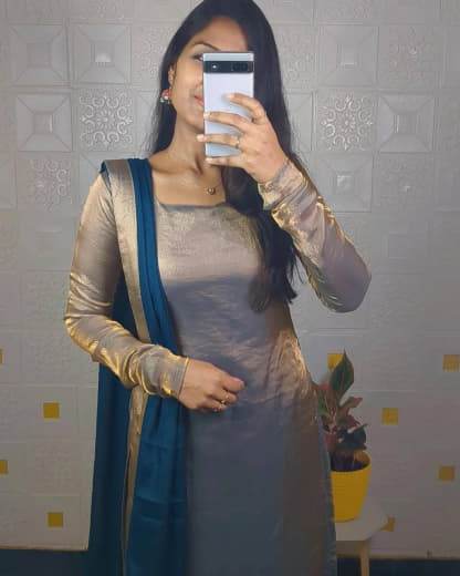 Women's Kurti and Dupatta Set - Space Silk Fabric | XS to XXL Sizes | 4 Colour Options - SEEANS