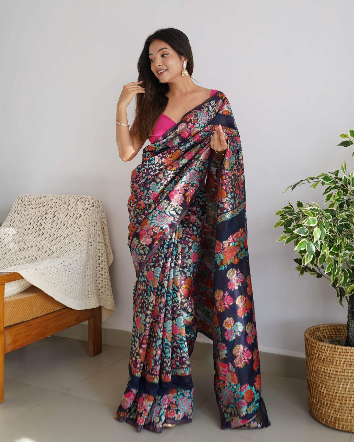 Kashmiri Pashmina Cotton Kachhi Work Multi Thread Saree – Elegant & Traditional - SEEANS