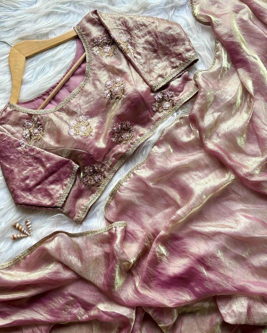 Golden Fendy Saree with Lace Border & Embroidered Blouse – 5.5 Mtr - SEEANS
