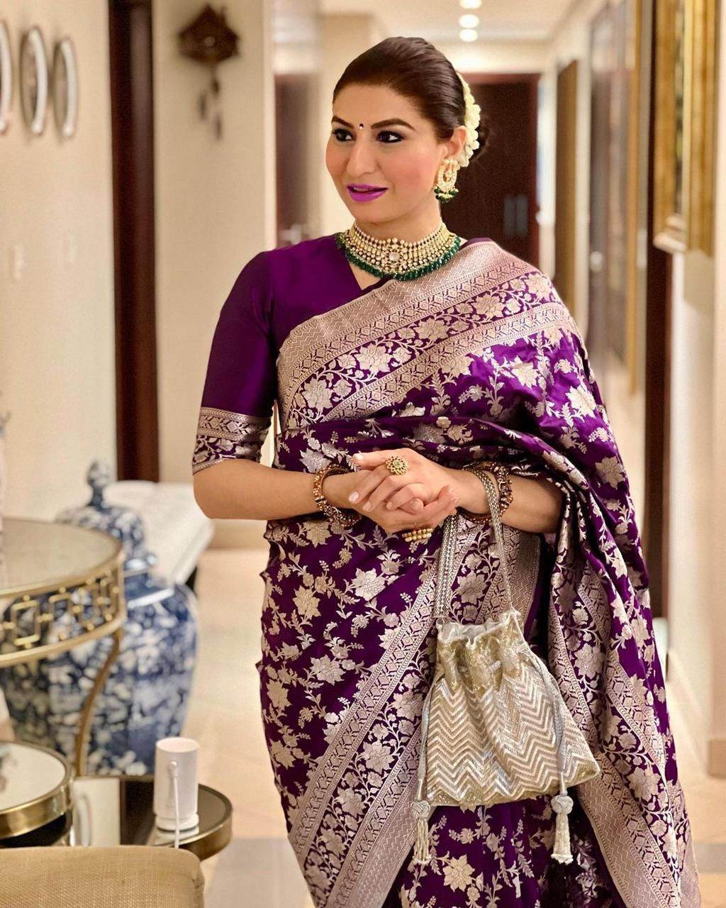 Kanjivaram Soft Litchi Silk Saree | Luxurious, Comfortable, Royal - SEEANS