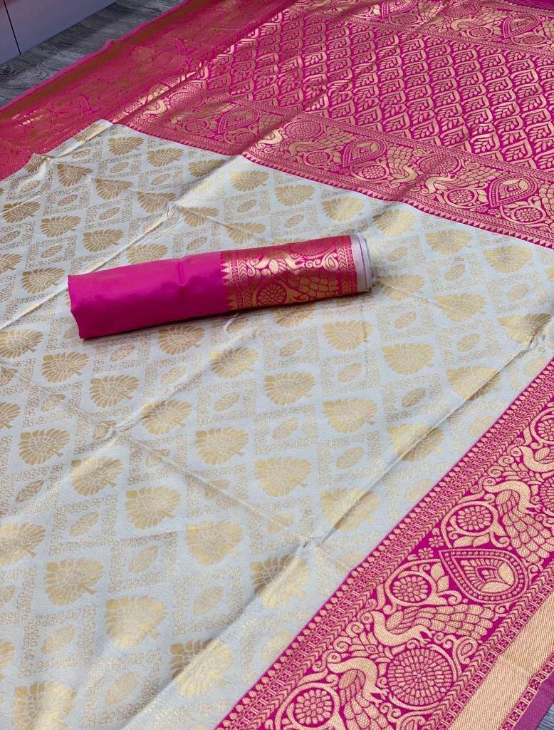 Kanjivaram Soft Lichi Silk Saree with Vintage Weaving & Rich Border - SEEANS